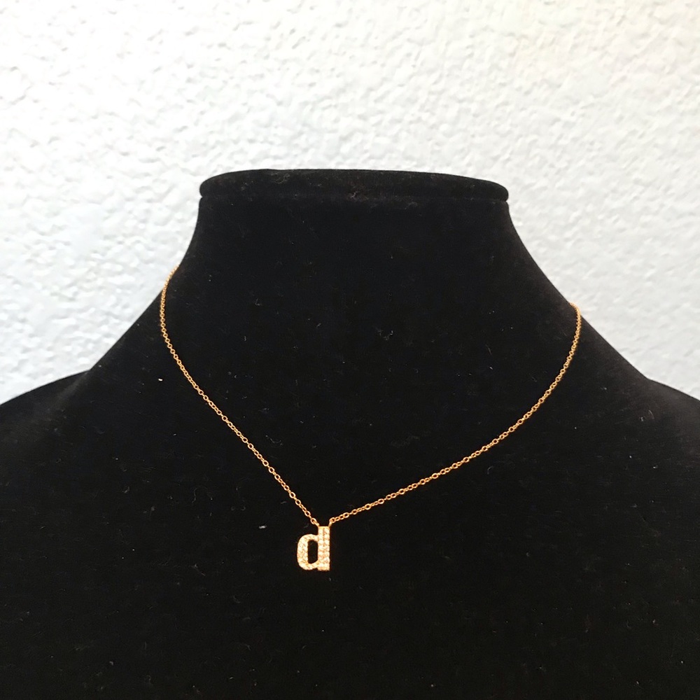 “ B “ necklace